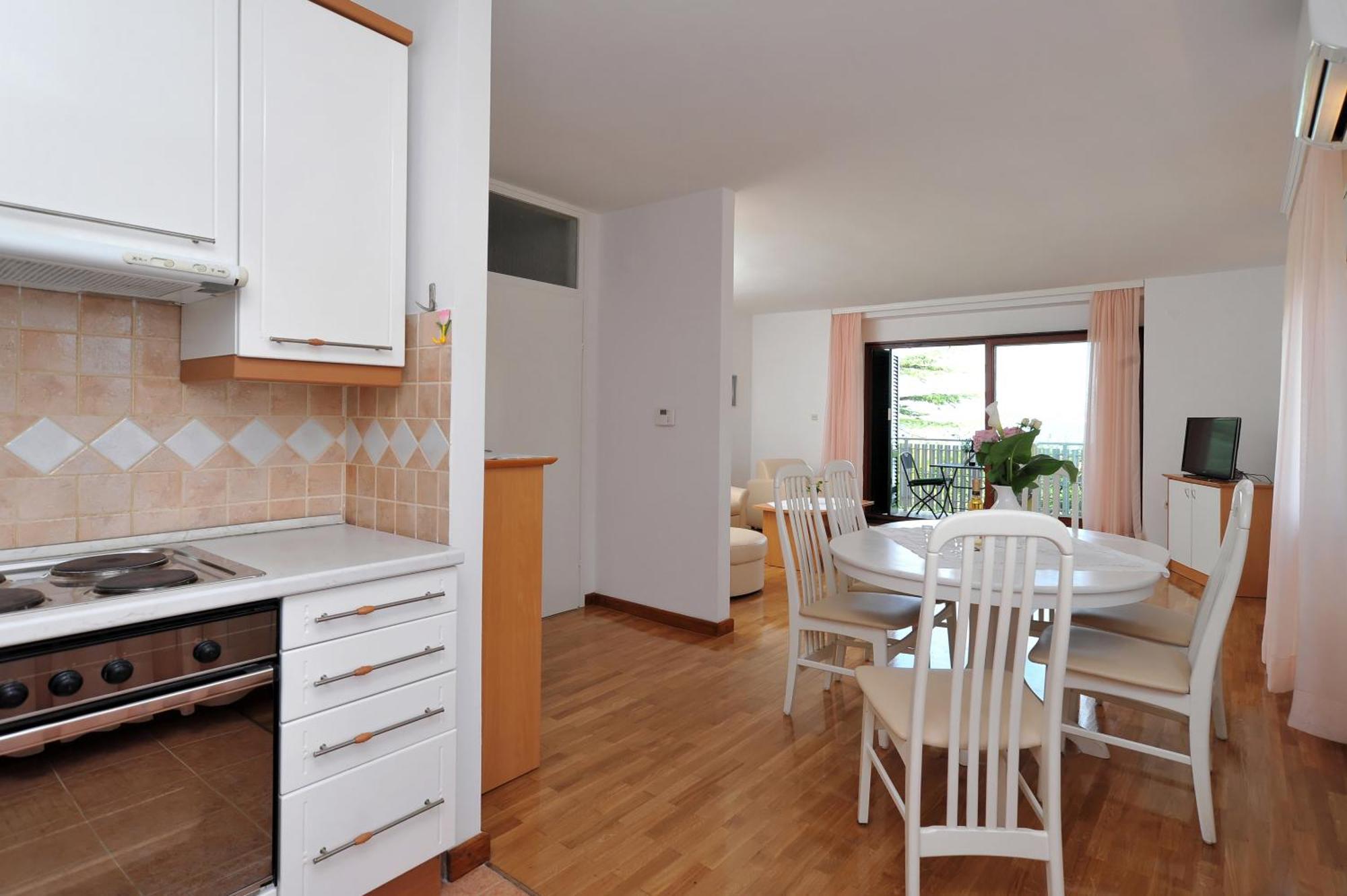 פרקו Apartments Villa Eden מראה חיצוני תמונה