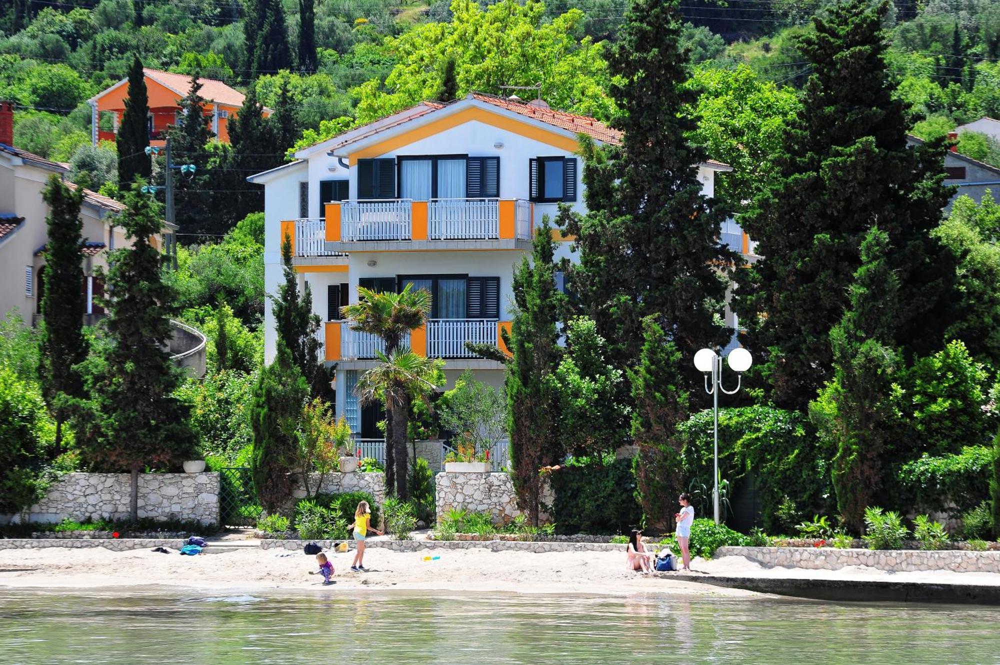 פרקו Apartments Villa Eden מראה חיצוני תמונה