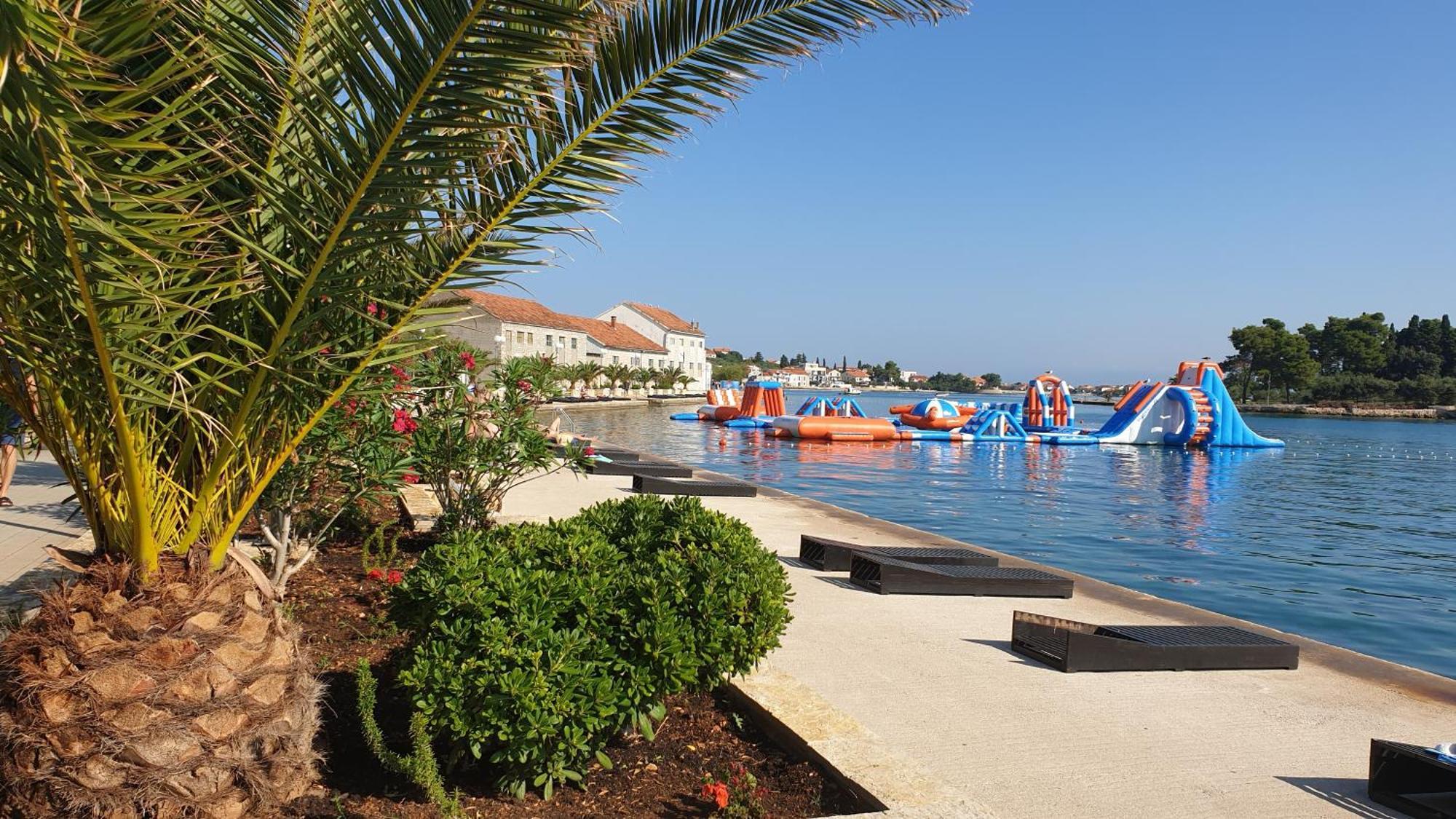 פרקו Apartments Villa Eden מראה חיצוני תמונה